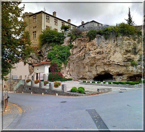 Chambre D Hotes Independante Dans Village Medieval Creissels エクステリア 写真